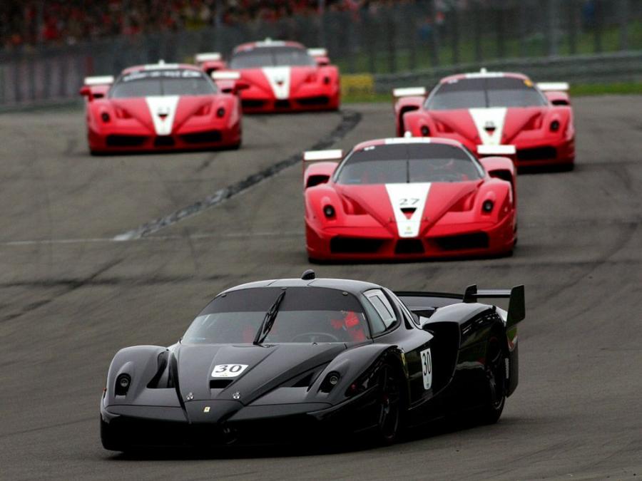 Ferrari FXX 2005 года  (фото 3 из 52)